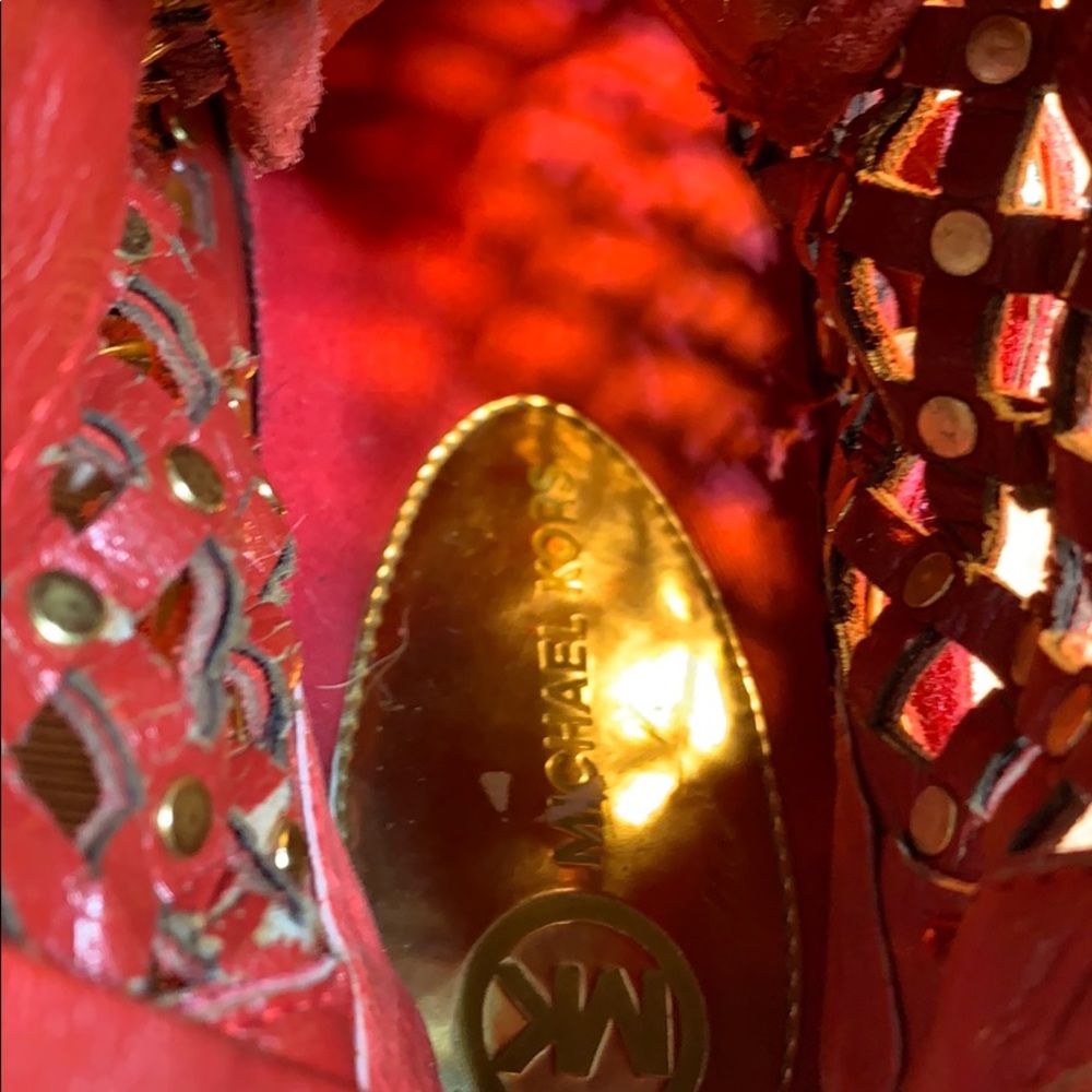 Michael Kors leather high studded sneakers w/zippr - Picture 13 of 16